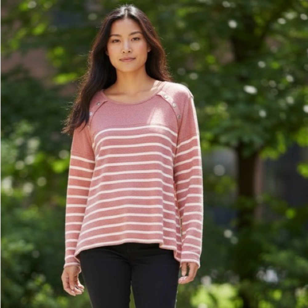 Market & Spruce Gloria Button Detail Brushed Knit Top Size S Dusty Pink Light